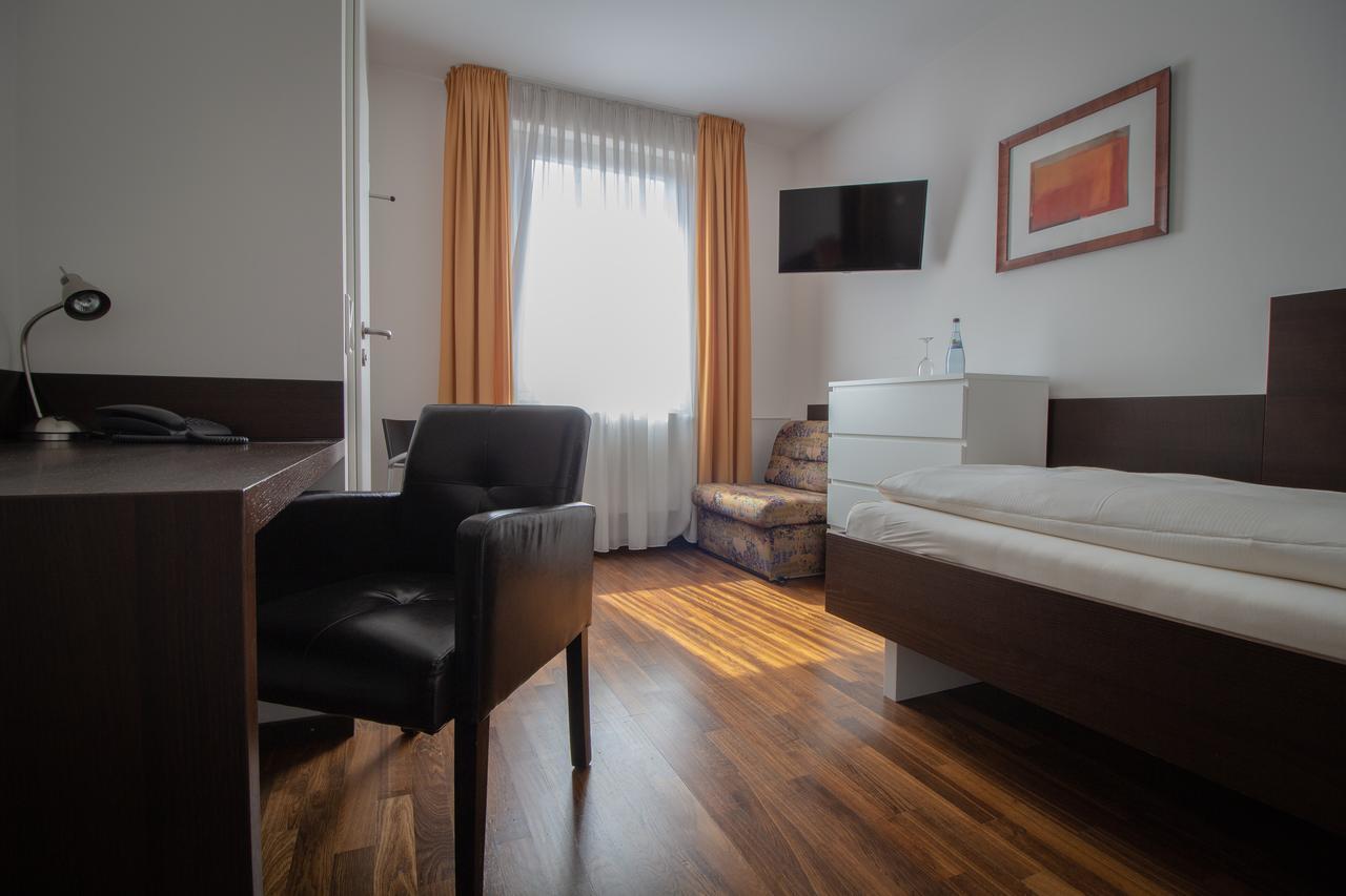 Hotel Goldene Gans Mannheim Luaran gambar