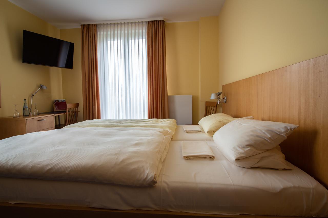Hotel Goldene Gans Mannheim Luaran gambar