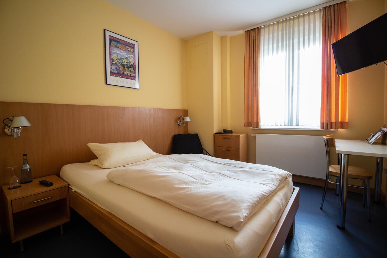 Hotel Goldene Gans Mannheim Luaran gambar