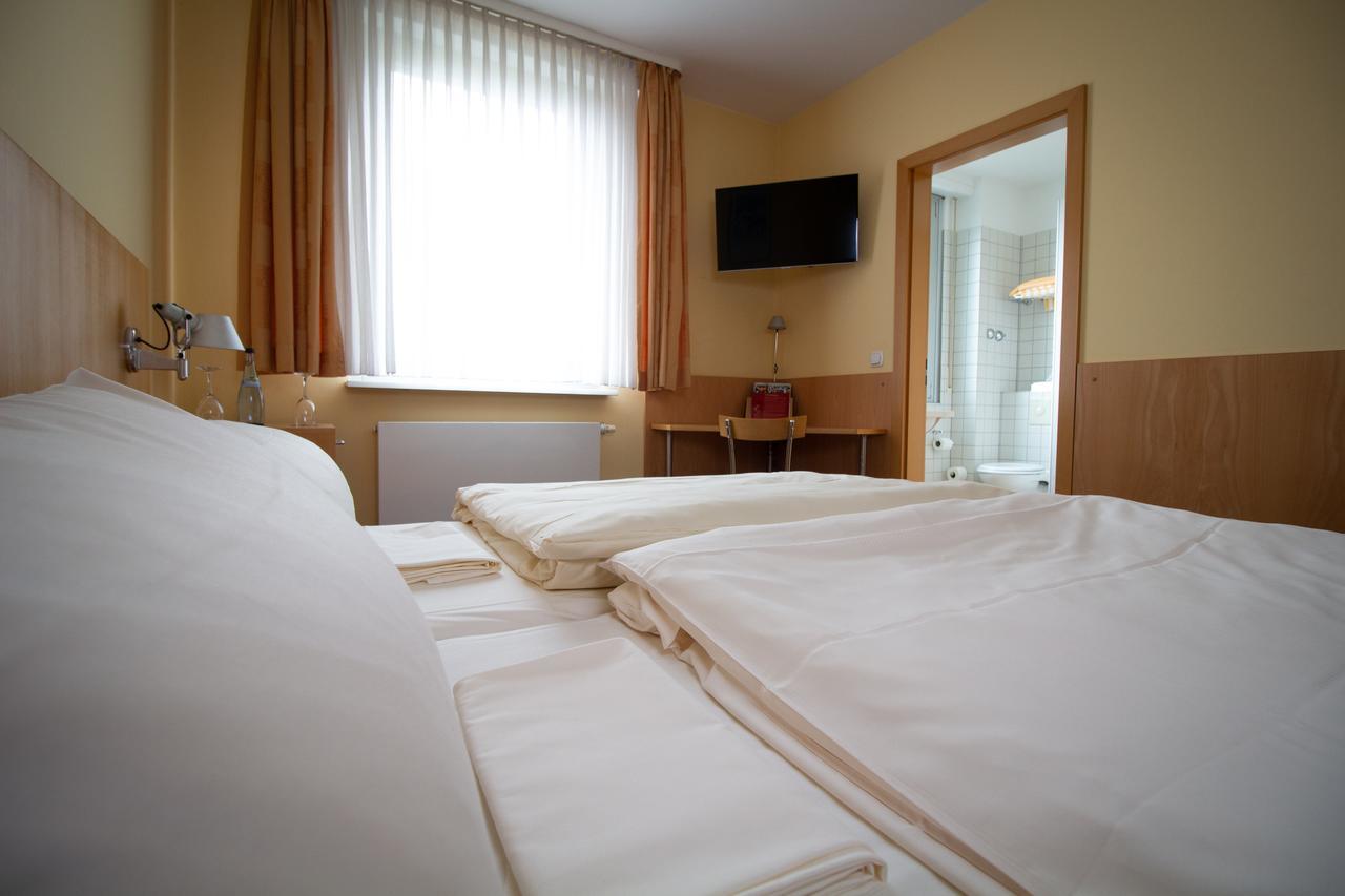 Hotel Goldene Gans Mannheim Luaran gambar