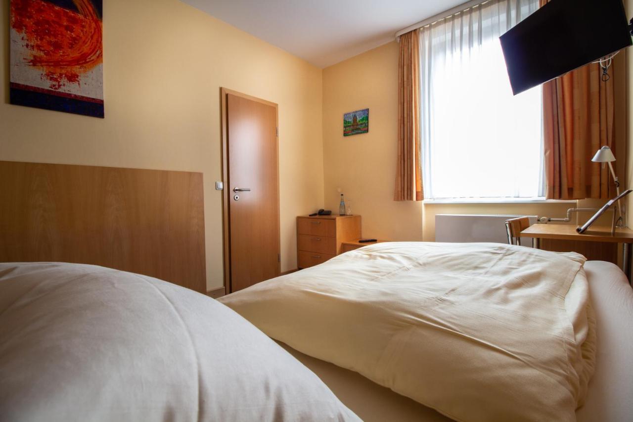Hotel Goldene Gans Mannheim Luaran gambar